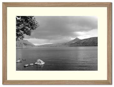 photo framing - light wood photo frame oak photo frame